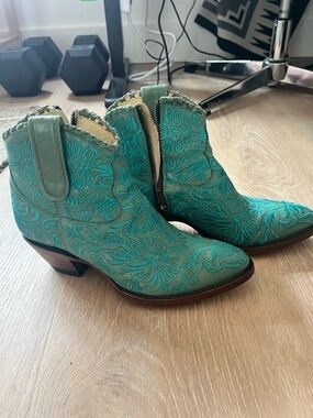 Turquoise Floral Embroidered Western Ankle cowboy Boots - Women's